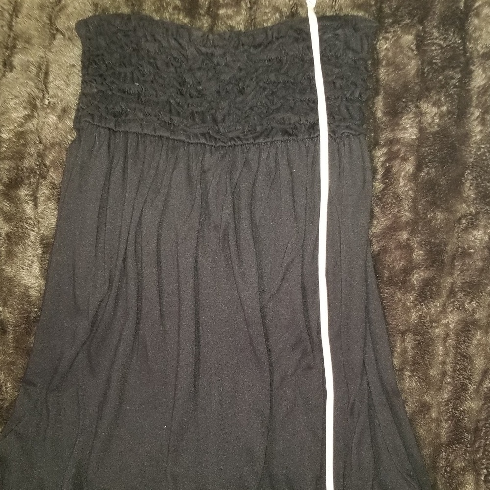 Black strapless dress